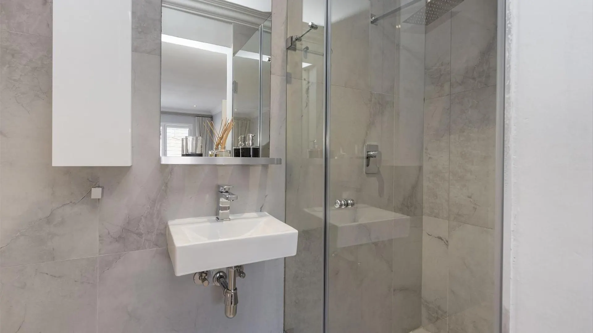 Villa Balmoral 14 By Hostagents Cape Town 0*,  South Africa