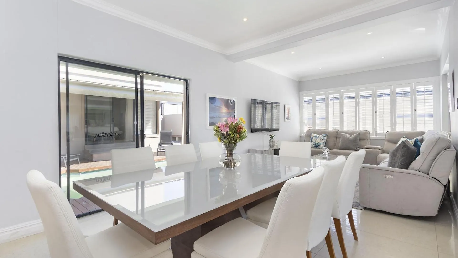 Villa Balmoral 14 By Hostagents Cape Town