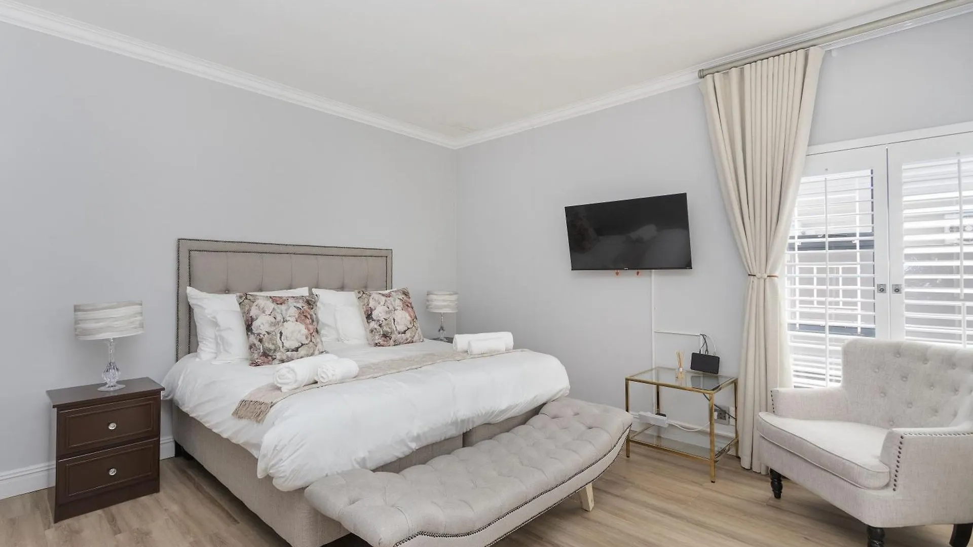Holiday home Villa Balmoral 14 By Hostagents Cape Town