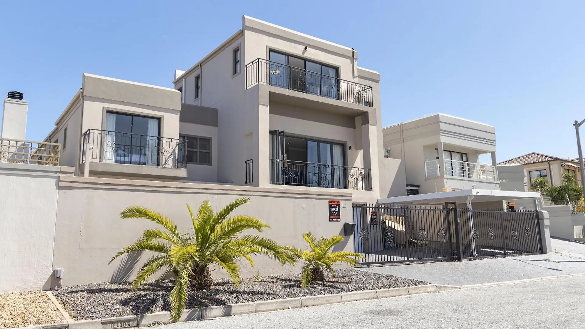 Holiday home Villa Balmoral 14 By Hostagents Cape Town