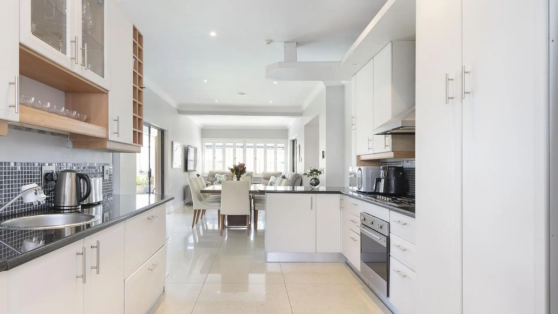 Holiday home Villa Balmoral 14 By Hostagents Cape Town South Africa
